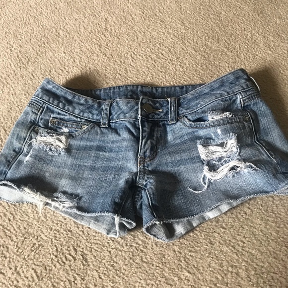 Distressed Jean Shorts - Picture 2 of 8